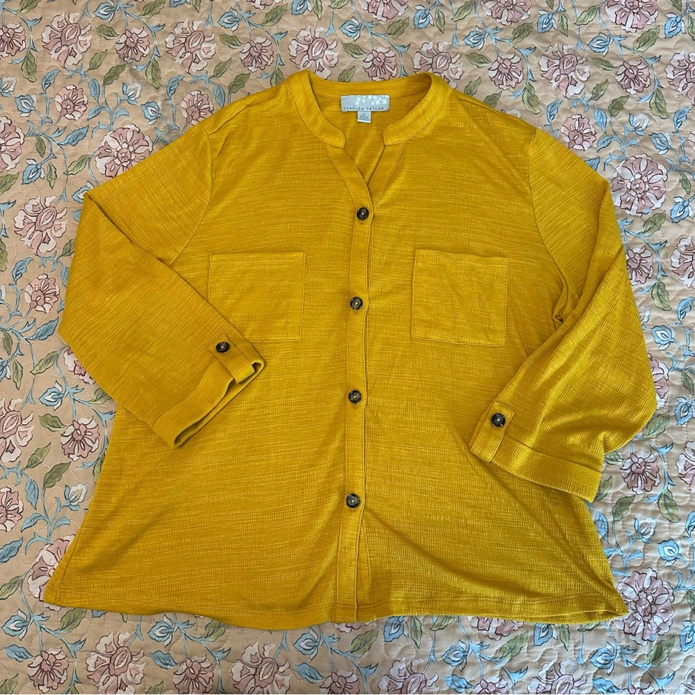 Carolyn Taylor Yellow Button Up Women’s Blouse